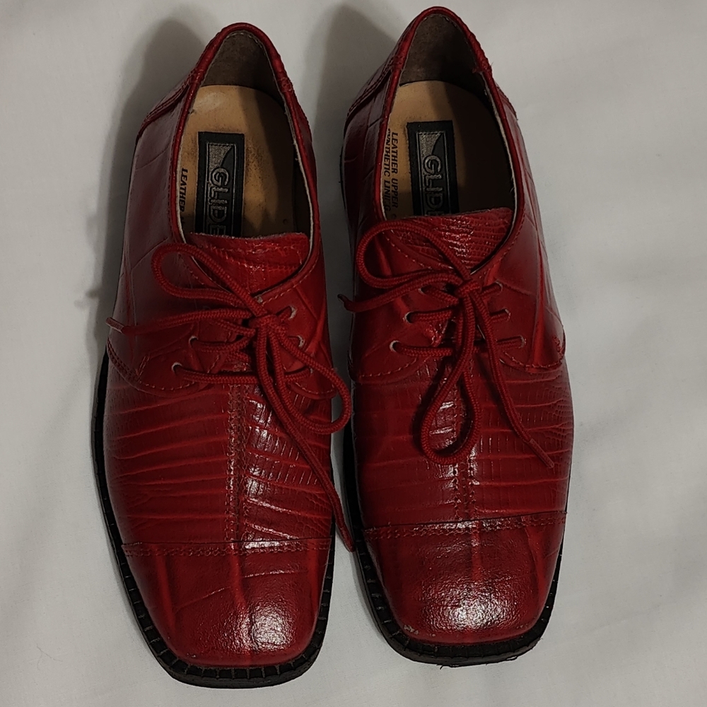 Gliders Boy's Leather Lace Up Oxford Style Shoes - Size 13 - Red